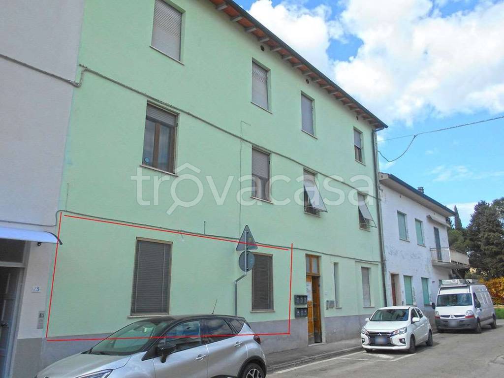 appartamento in vendita a Poggibonsi in zona Centro Storico