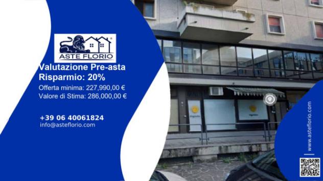 negozio in vendita a Poggibonsi