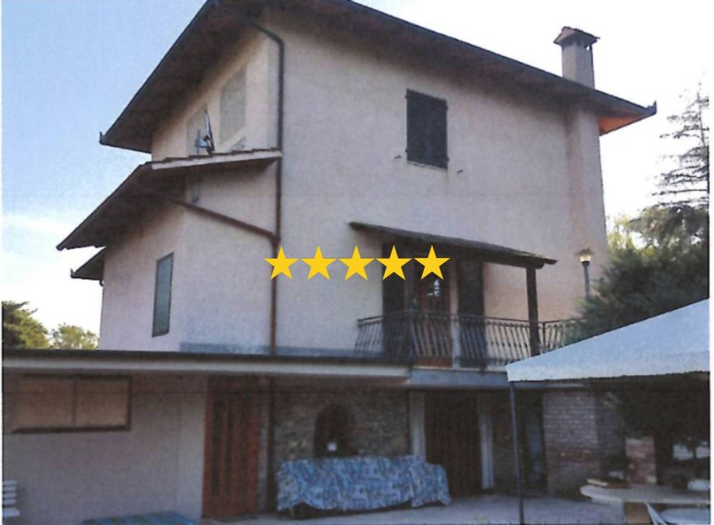 casa indipendente in vendita a Poggibonsi