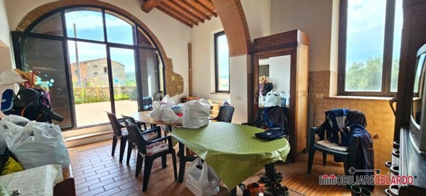 appartamento in vendita a Poggibonsi