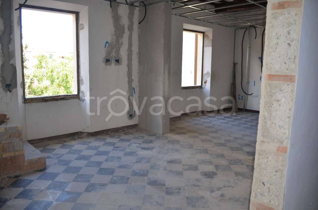 appartamento in vendita a Poggibonsi in zona Centro Storico