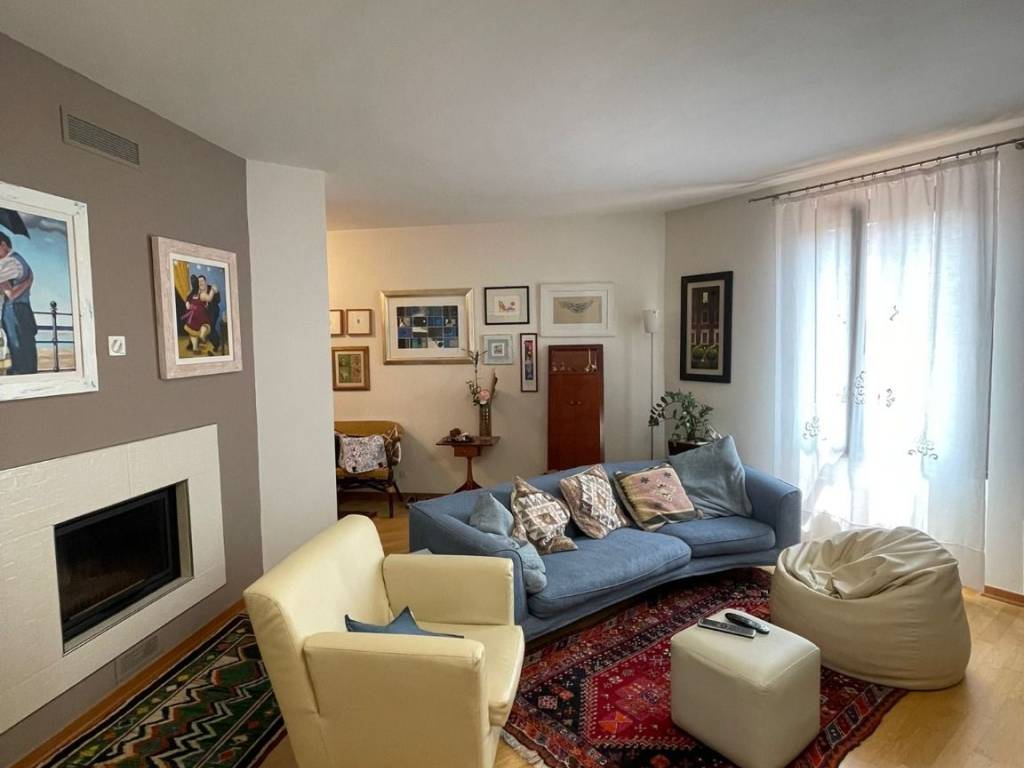 appartamento in vendita a Poggibonsi in zona Centro Storico