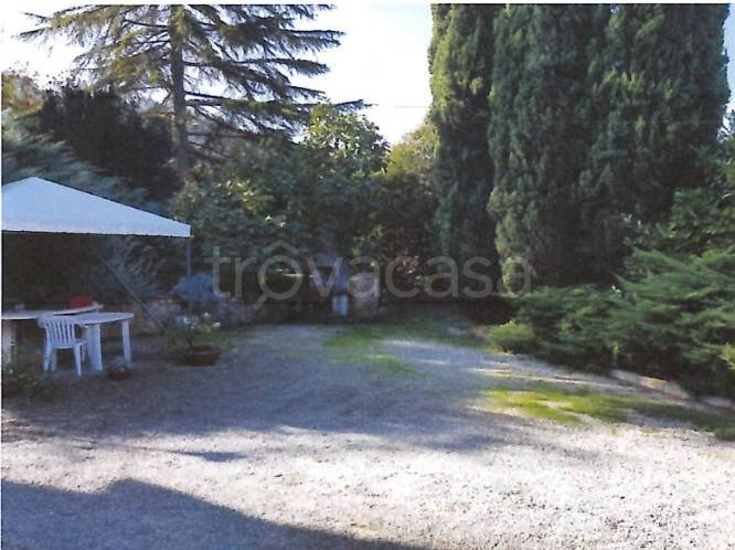 casa indipendente in vendita a Poggibonsi