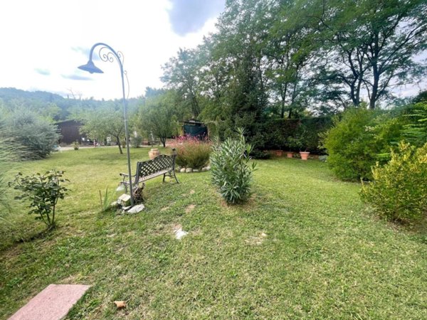 casa indipendente in vendita a Poggibonsi
