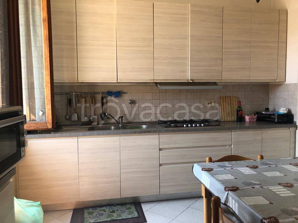 appartamento in vendita a Poggibonsi in zona Centro Storico