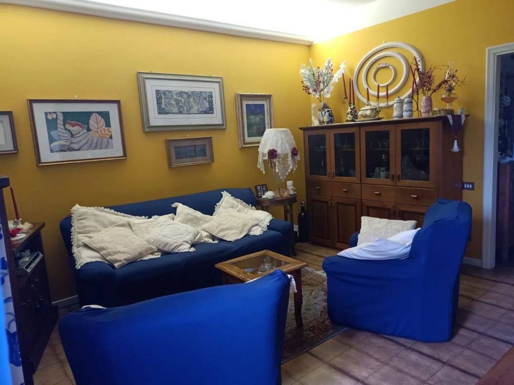 appartamento in vendita a Poggibonsi in zona Staggia Senese