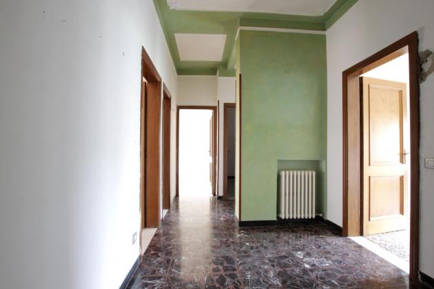 appartamento in vendita a Poggibonsi in zona Centro Storico