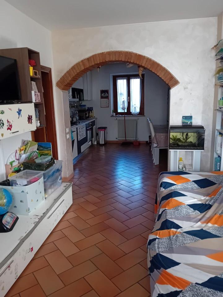 appartamento in vendita a Poggibonsi in zona Staggia Senese