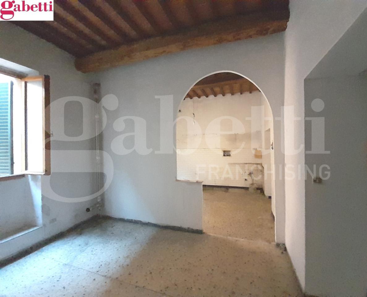 appartamento in vendita a Poggibonsi in zona Centro Storico