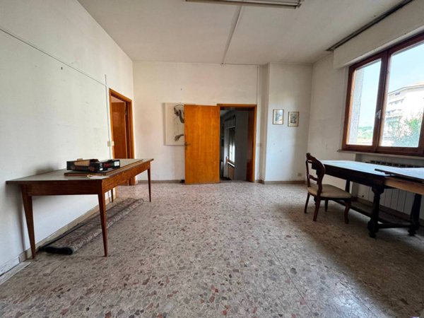 appartamento in vendita a Poggibonsi in zona Centro Storico