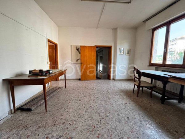 appartamento in vendita a Poggibonsi in zona Centro Storico