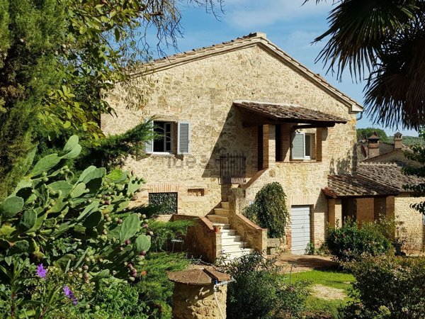 appartamento in vendita a Poggibonsi in zona Staggia Senese