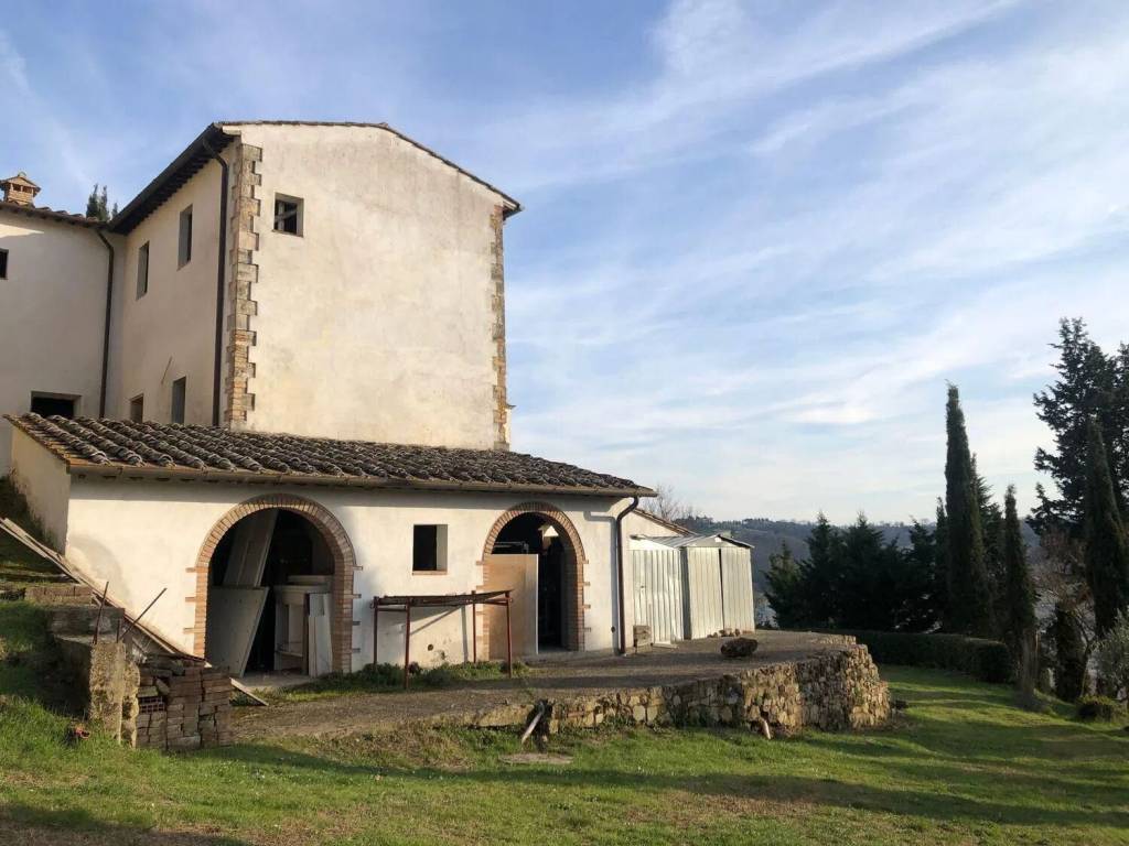casa indipendente in vendita a Poggibonsi