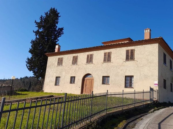 casa indipendente in vendita a Poggibonsi