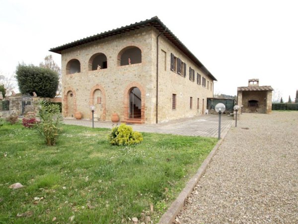 casa indipendente in vendita a Poggibonsi in zona Staggia Senese