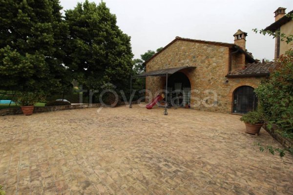 casa indipendente in vendita a Poggibonsi