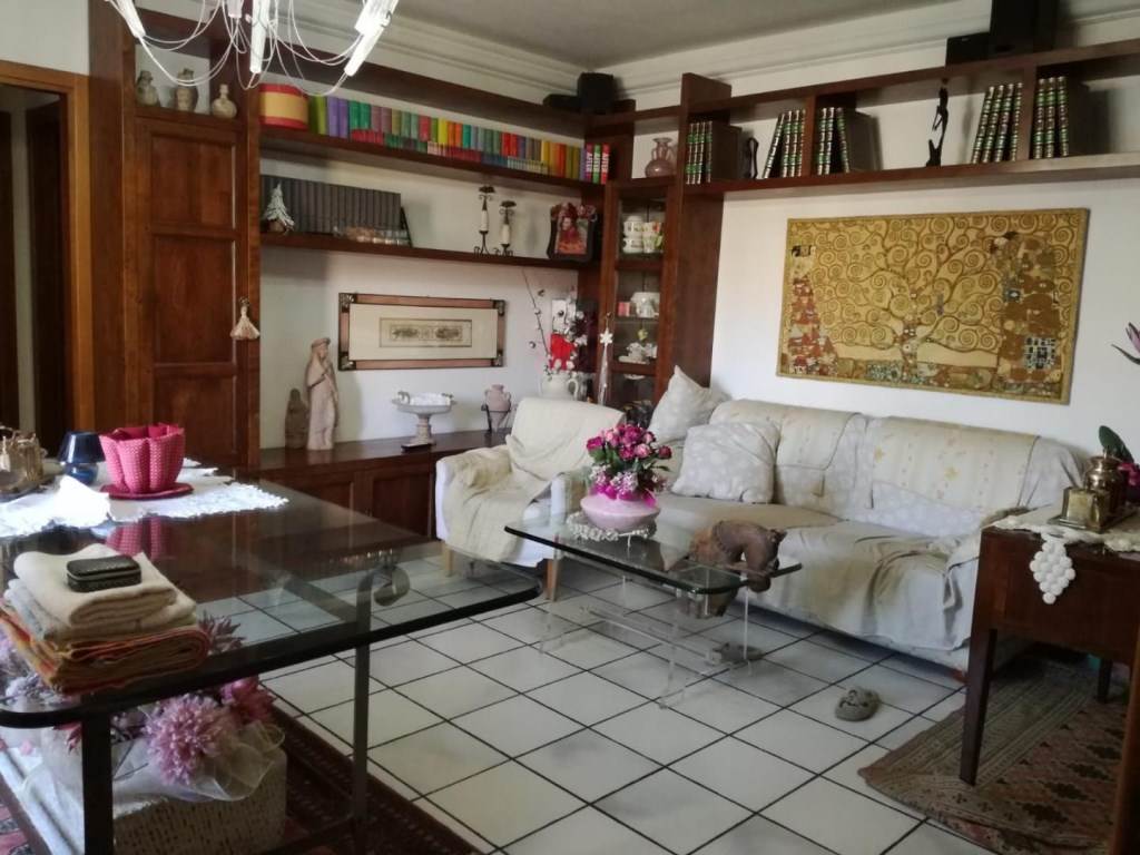 appartamento in vendita a Poggibonsi