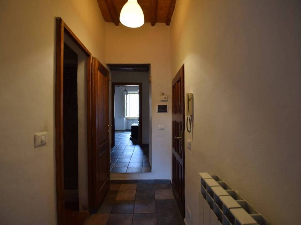 appartamento in vendita a Poggibonsi in zona Centro Storico