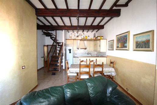 appartamento in vendita a Poggibonsi in zona Centro Storico