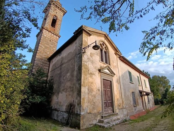 casa indipendente in vendita a Poggibonsi