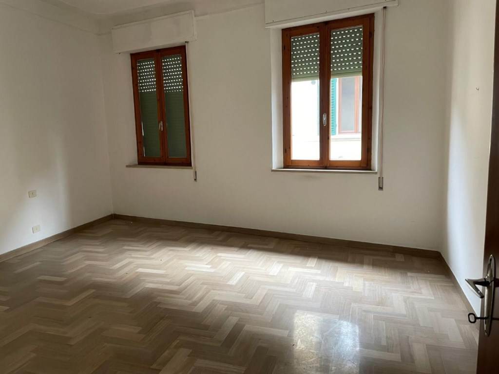 appartamento in vendita a Poggibonsi in zona Centro Storico