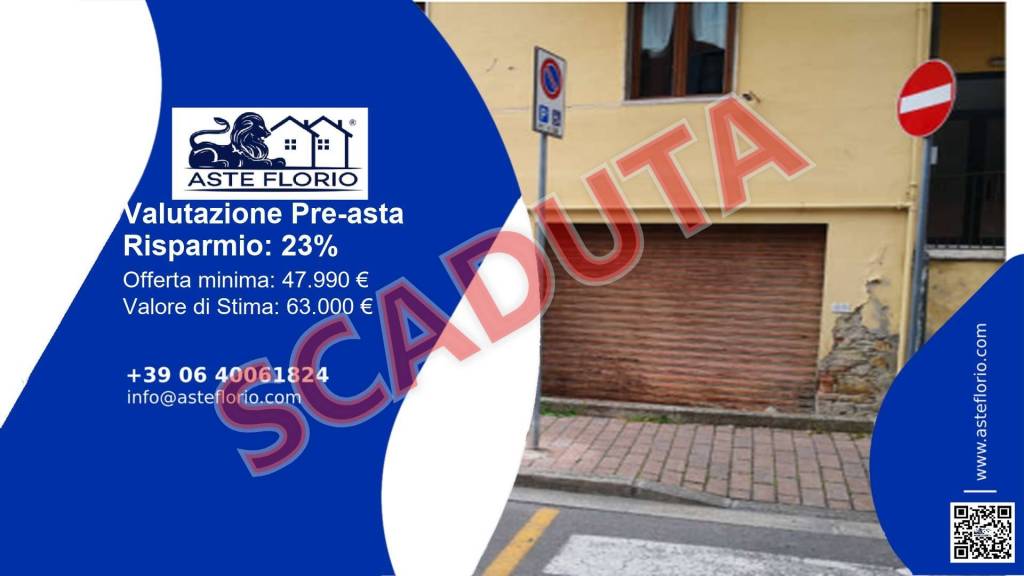 locale commerciale in vendita a Poggibonsi