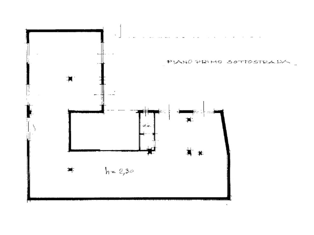 locale di sgombero in vendita a Poggibonsi