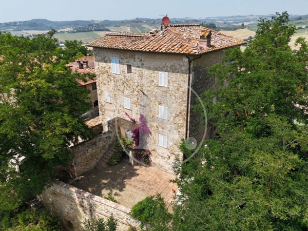 casa indipendente in vendita a Poggibonsi