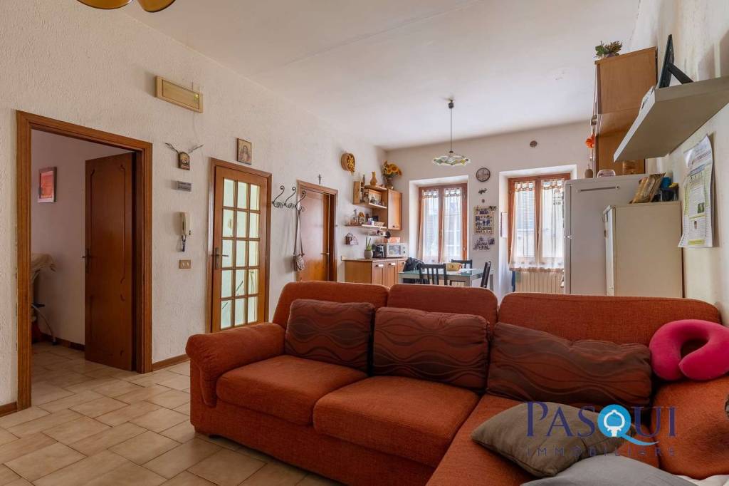 appartamento in vendita a Poggibonsi in zona Centro Storico