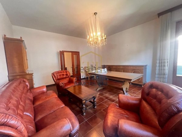 appartamento in vendita a Poggibonsi in zona Centro Storico