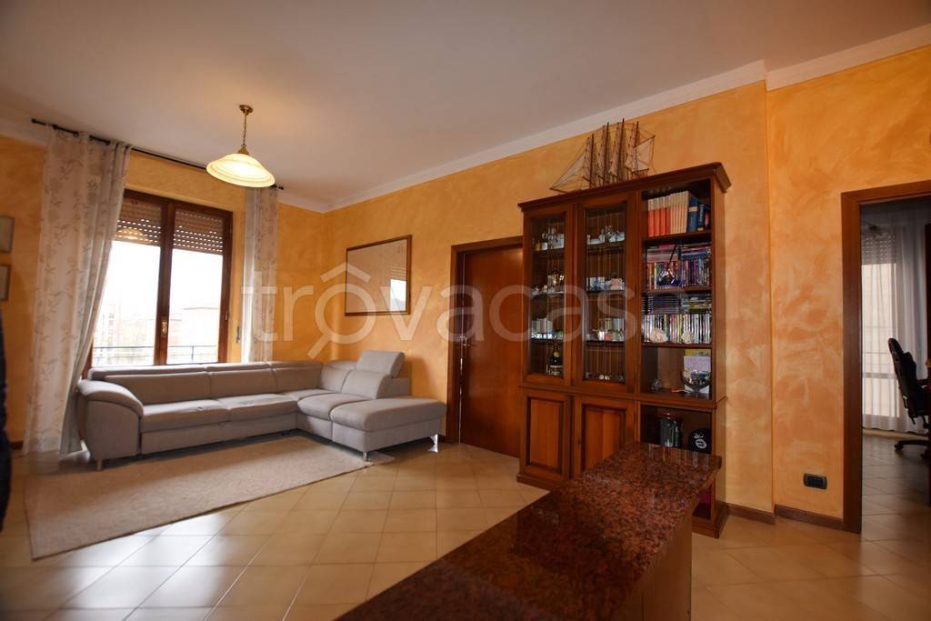 appartamento in vendita a Poggibonsi in zona Borgaccio