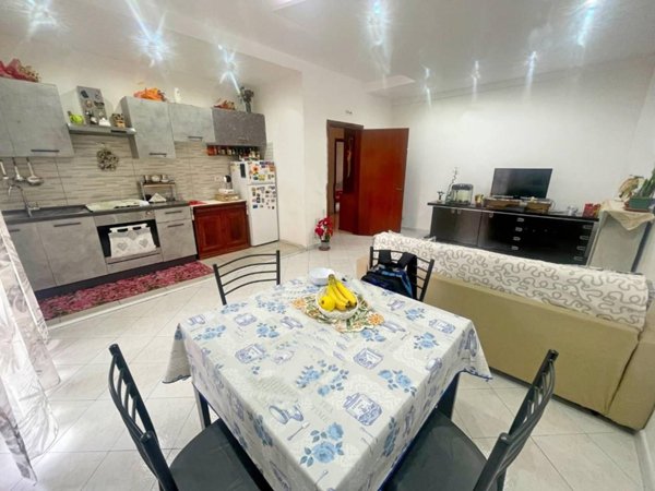 appartamento in vendita a Poggibonsi in zona Borgaccio