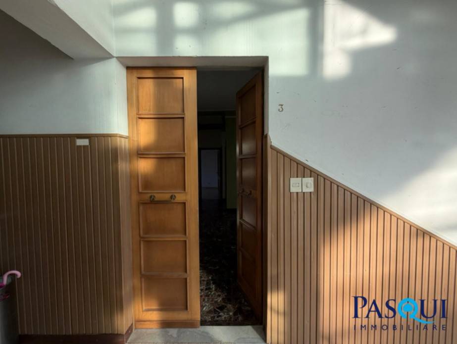 appartamento in vendita a Poggibonsi in zona Centro Storico