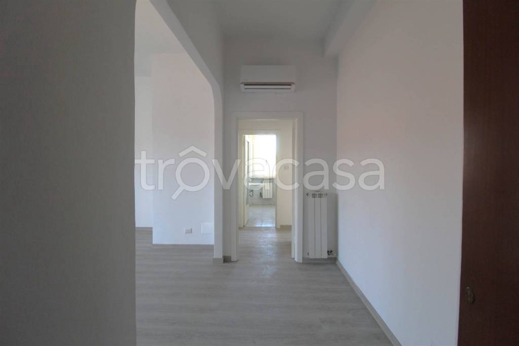 appartamento in vendita a Poggibonsi in zona Centro Storico