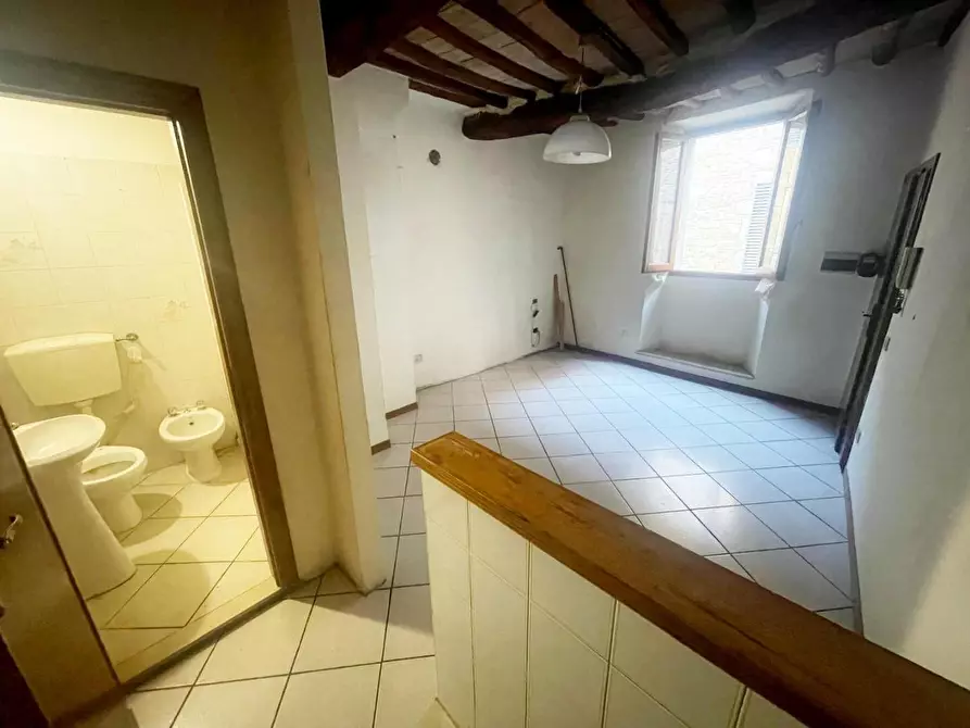 appartamento in vendita a Poggibonsi in zona Centro Storico