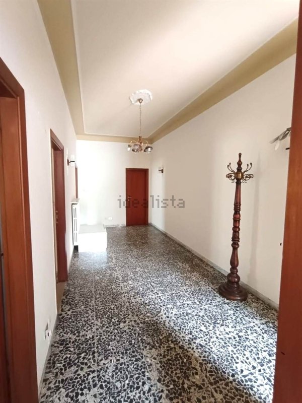 appartamento in vendita a Poggibonsi in zona Staggia Senese