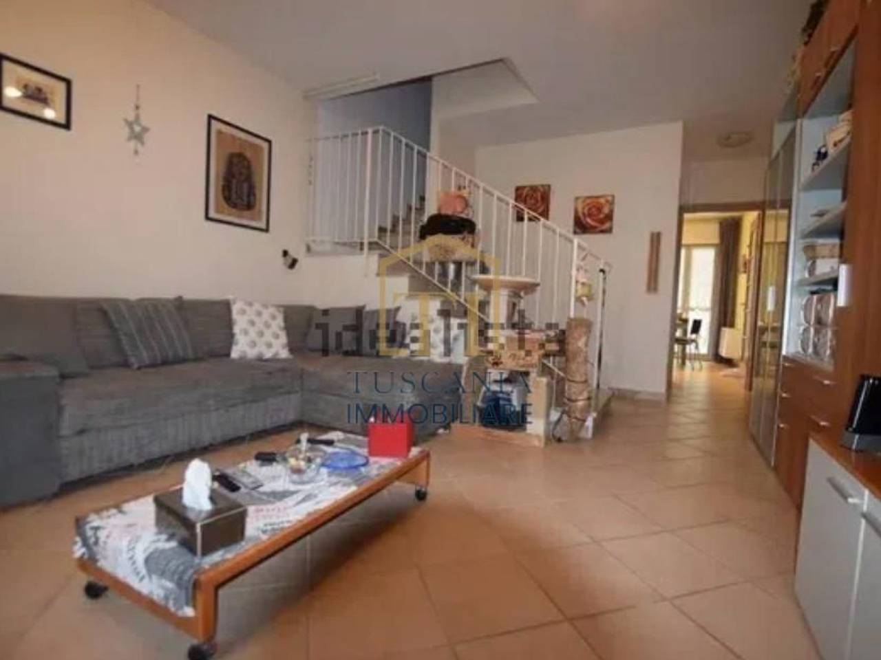 casa indipendente in vendita a Poggibonsi