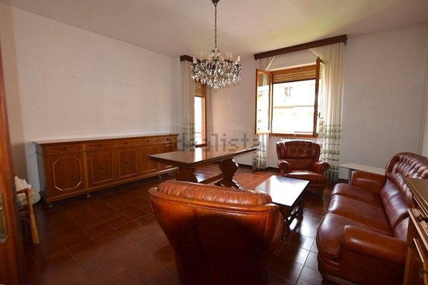 appartamento in vendita a Poggibonsi in zona Centro Storico