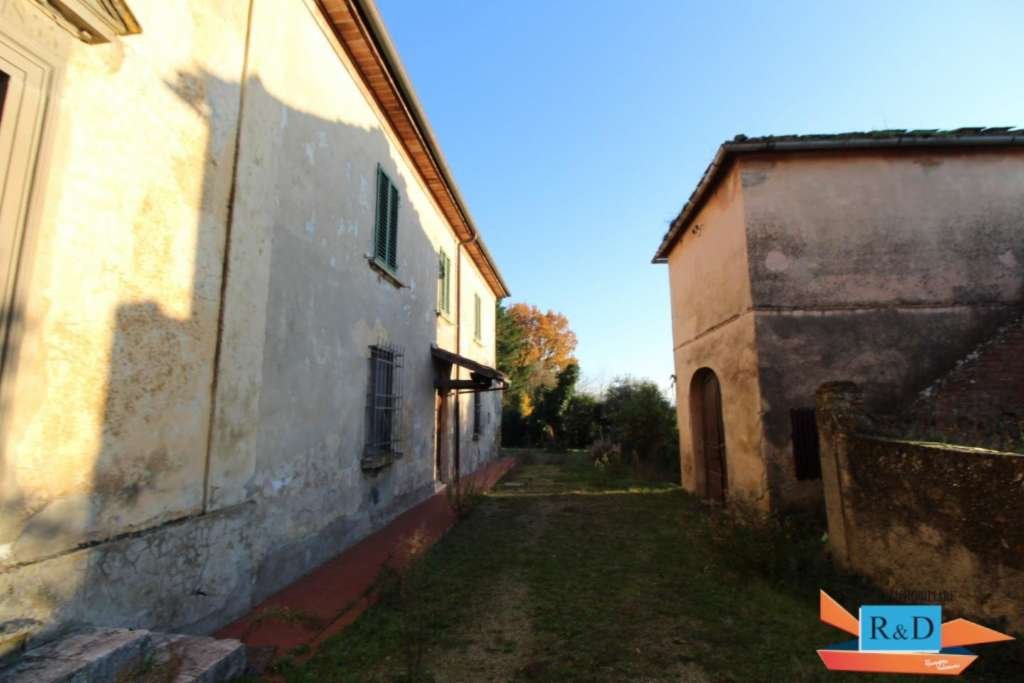 casa indipendente in vendita a Poggibonsi in zona Bellavista