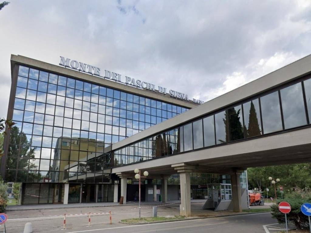 ufficio in vendita a Poggibonsi