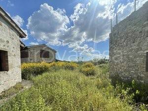 casa indipendente in vendita a Poggibonsi