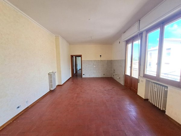 appartamento in vendita a Poggibonsi in zona Centro Storico
