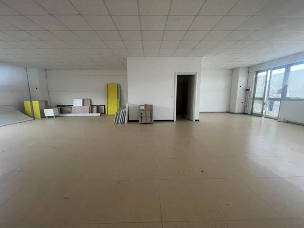 ufficio in vendita a Poggibonsi