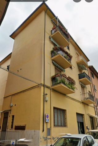 appartamento in vendita a Poggibonsi in zona Staggia Senese
