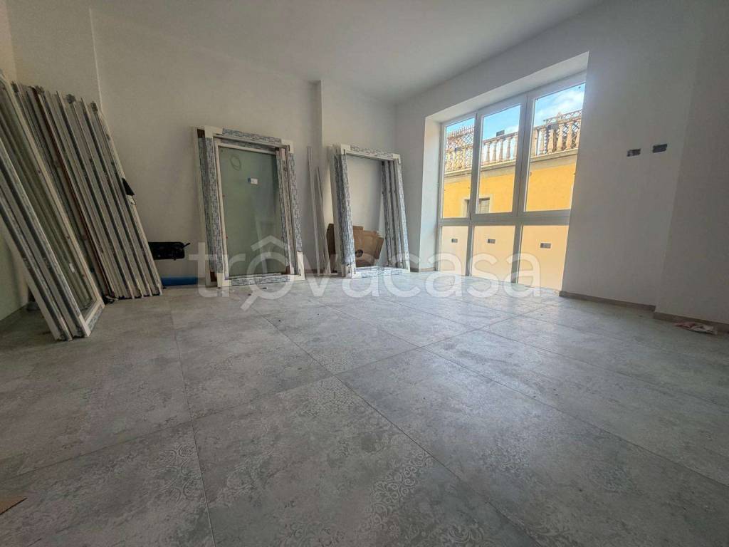 appartamento in vendita a Poggibonsi in zona Centro Storico