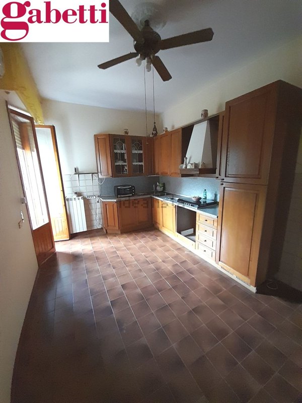 appartamento in vendita a Poggibonsi in zona Montelonti