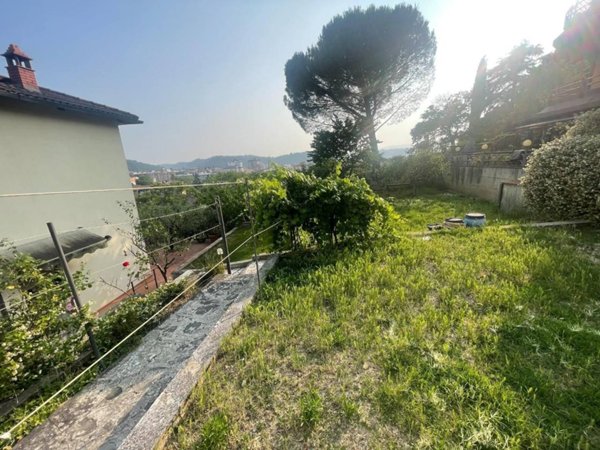 casa indipendente in vendita a Poggibonsi in zona Borgaccio