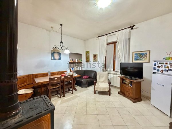 appartamento in vendita a Poggibonsi in zona Centro Storico