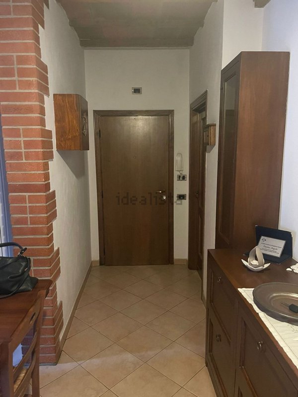 appartamento in vendita a Poggibonsi in zona Centro Storico