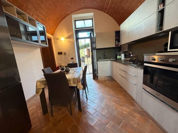 casa indipendente in vendita a Poggibonsi